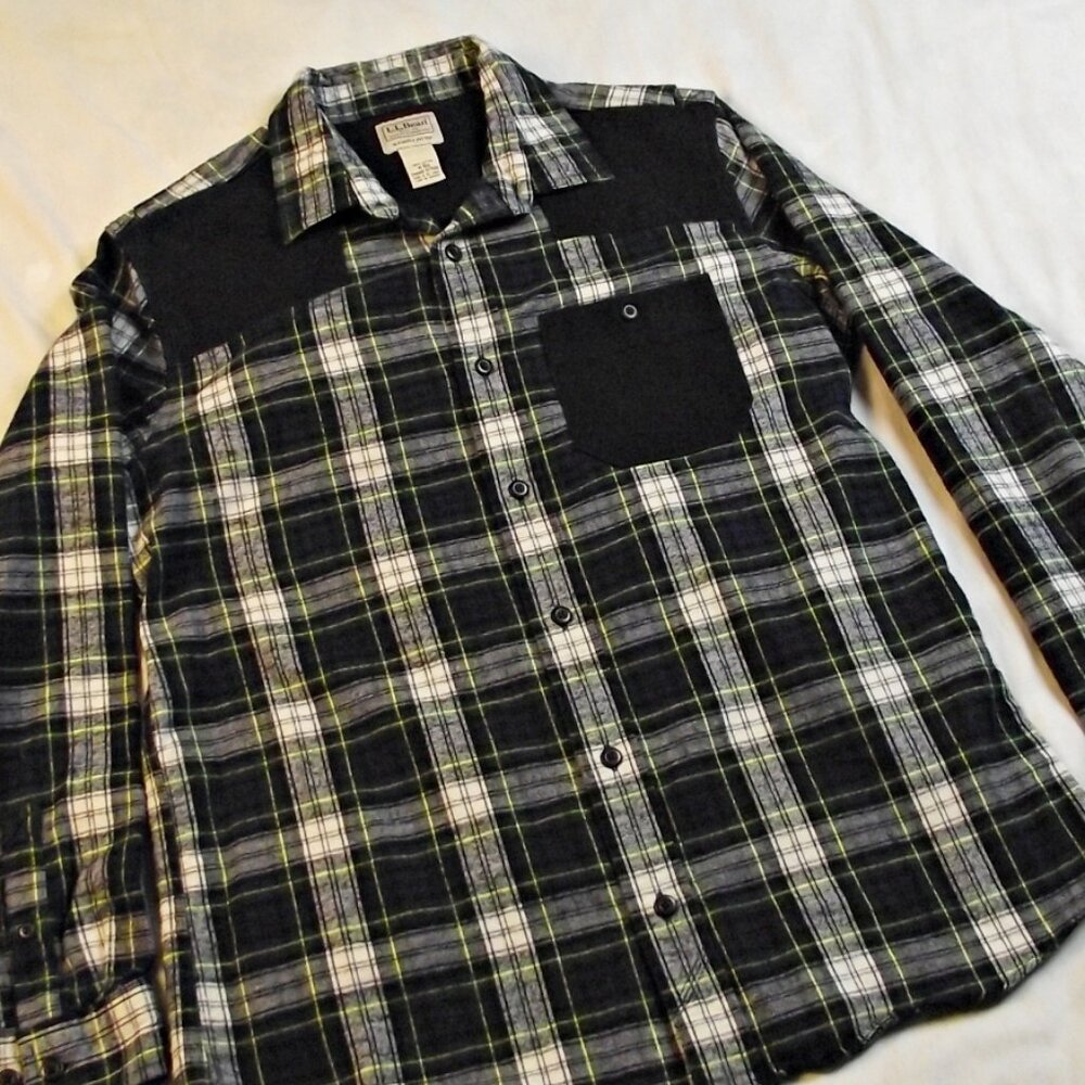 LL Bean Mens SOFT Flannel Blue Plaid Medium Shooting Shirt